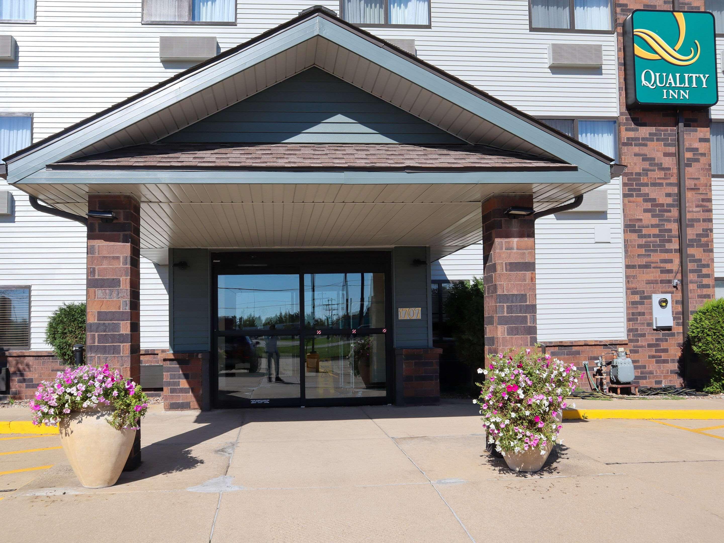 Quality Inn & Suites Bloomington I-55 And I-74 Luaran gambar